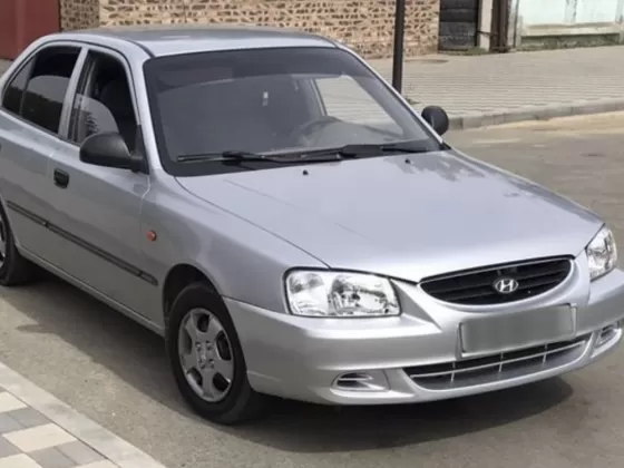 Купить Hyundai Accent 1600 см3 МКПП (102 л.с.) Бензин инжектор в Кореновск: цвет Серебристый Седан 2004 года по цене 200000 рублей, объявление №22309 на сайте Авторынок23