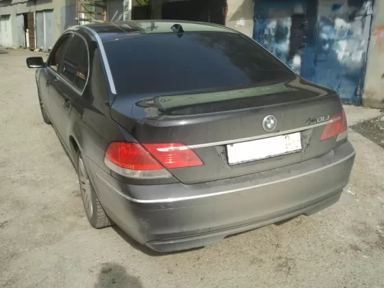 Купить BMW 750LI 4799 см3 АКПП (367 л.с.) Бензин инжектор в Краснодар: цвет черный Седан 2006 года по цене 900000 рублей, объявление №1270 на сайте Авторынок23
