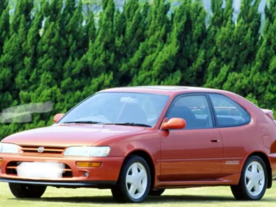 Corolla '1992 (67 л.с.) Геленджик