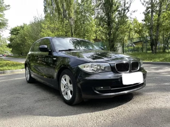 Купить BMW 118i 2000 см3 АКПП (156 л.с.) Бензин инжектор в Тимашевск : цвет Черный Хетчбэк 2007 года по цене 345000 рублей, объявление №21727 на сайте Авторынок23