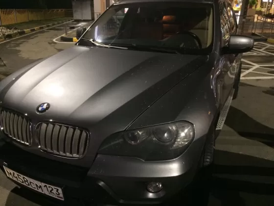 Купить BMW X5 4000 см3 АКПП (111 л.с.) Бензин инжектор в Сочи: цвет серый Внедорожник 2007 года по цене 850000 рублей, объявление №11389 на сайте Авторынок23