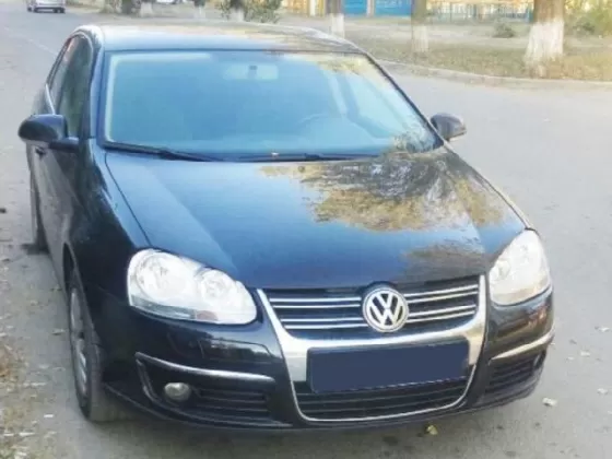 Купить Volkswagen Jetta 1600 см3 МКПП (102 л.с.) Бензин инжектор в Краснодар: цвет черный Седан 2010 года по цене 400000 рублей, объявление №14569 на сайте Авторынок23