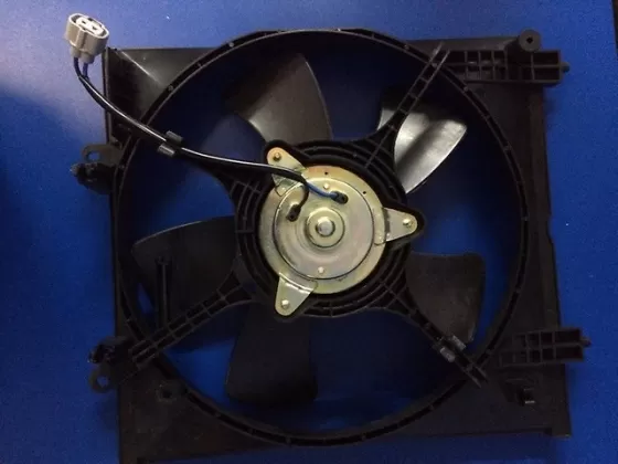 Диффузор радиатора в сборе Mitsubishi Lancer 02-06 Краснодар