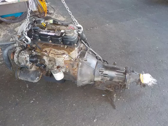 Контрактный двигатель с акпп Nissan TD27 Краснодар