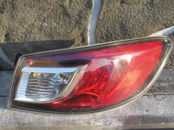Задний фонарь наружный правый б.у Mazda 3 2009 г. Краснодар