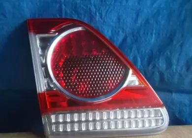 Стоп сигнал (фонарь) б.у в крышку багажника Toyota Corolla E150 Краснодар