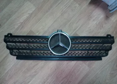 Решетка радиатора Mercedes-Benz Sprinter W902 (б.у) Краснодар