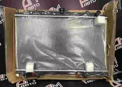 Радиатор охлаждения Nissan Tino SR20 Краснодар