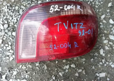 Фонарь стоп сигнал Toyota Vitz (SCP10) Краснодар